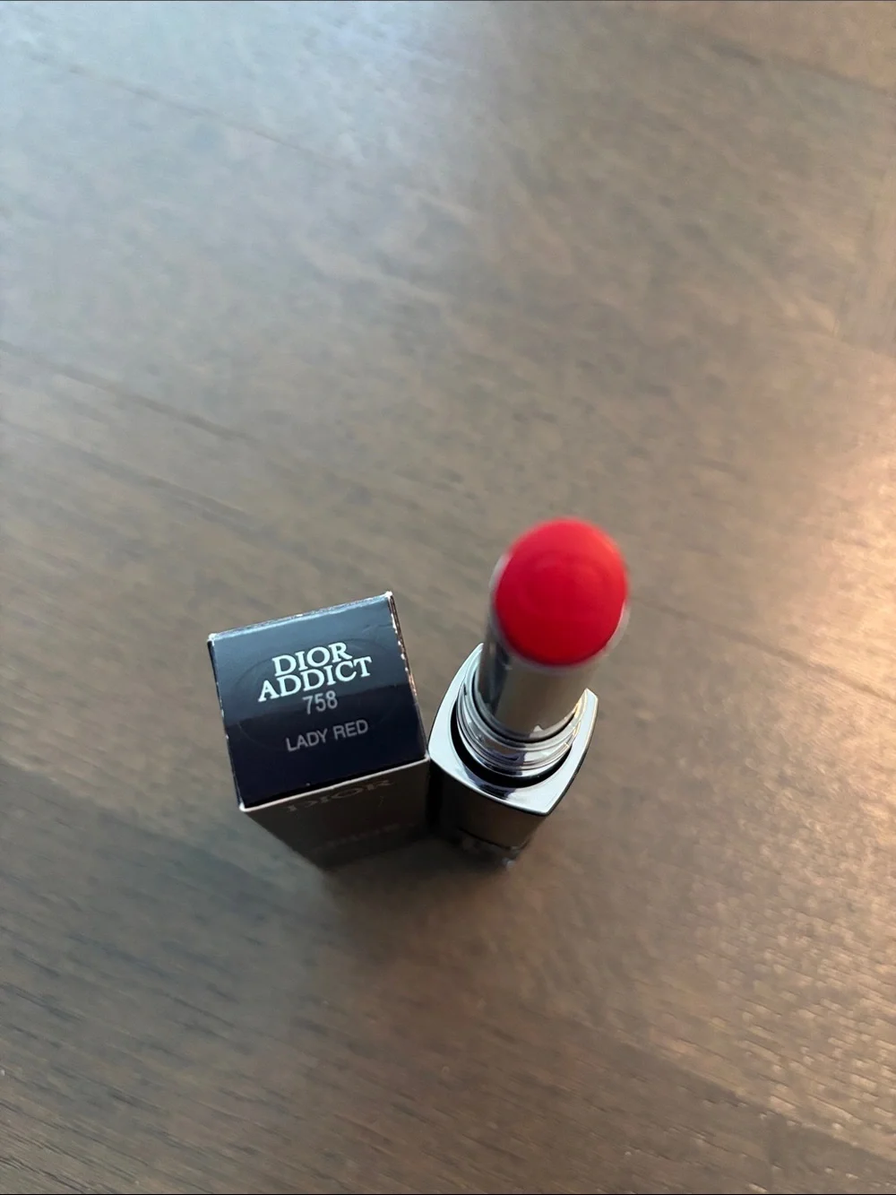 Dior lipstick lady red